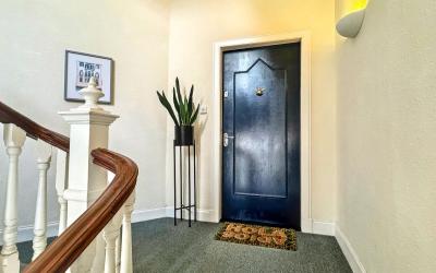 Gallery 02